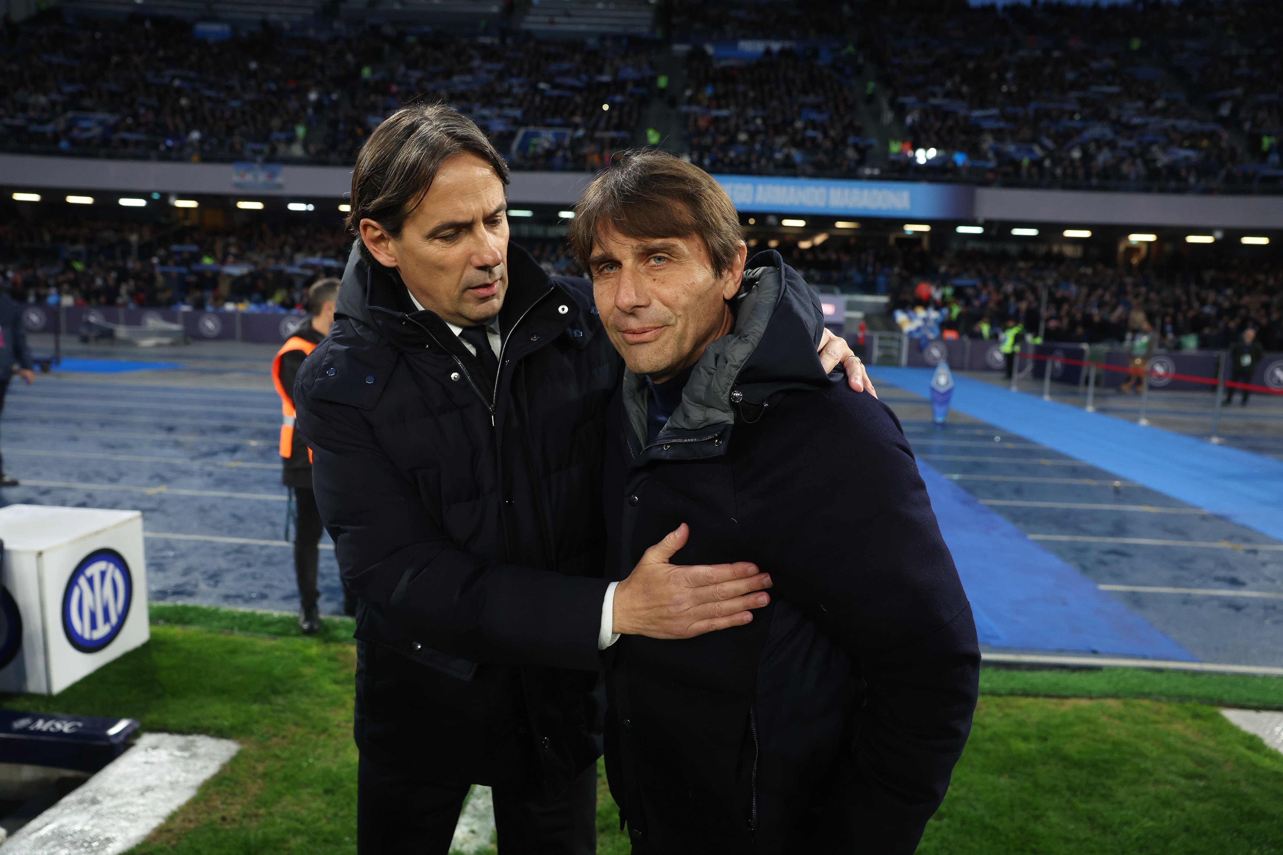 爱游戏体育-包含费耶诺德赛前强势反弹,志在意大利杯名次提升,球迷炸锅,年轻球员得到机会的词条