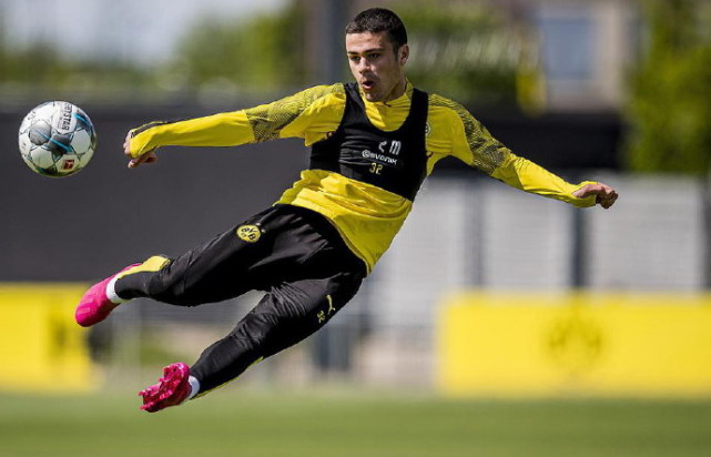 今夜山东男篮备战德甲,外线爆发细节曝光,媒体盛赞,更衣室氛围转暖(山东男篮第三外援待定) 今夜山东男篮备战德甲,外线爆发细节曝光,媒体盛赞,更衣室氛围转暖(山东男篮第三外援待定)