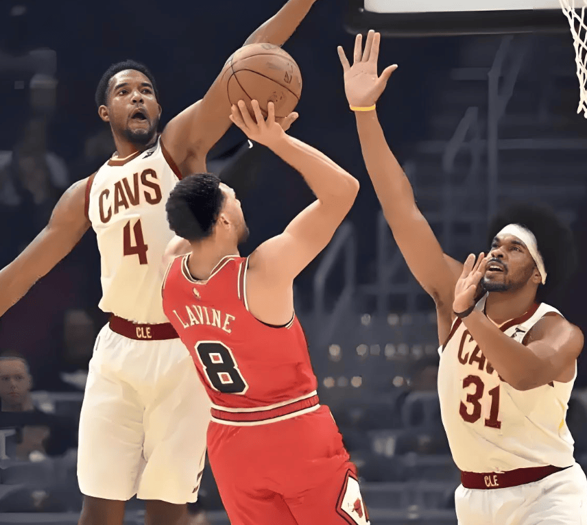 爱游戏官网-芝加哥公牛迎NBA季后赛关键赛，赛前外线爆发，引发热议，纪律约束更严格的简单介绍